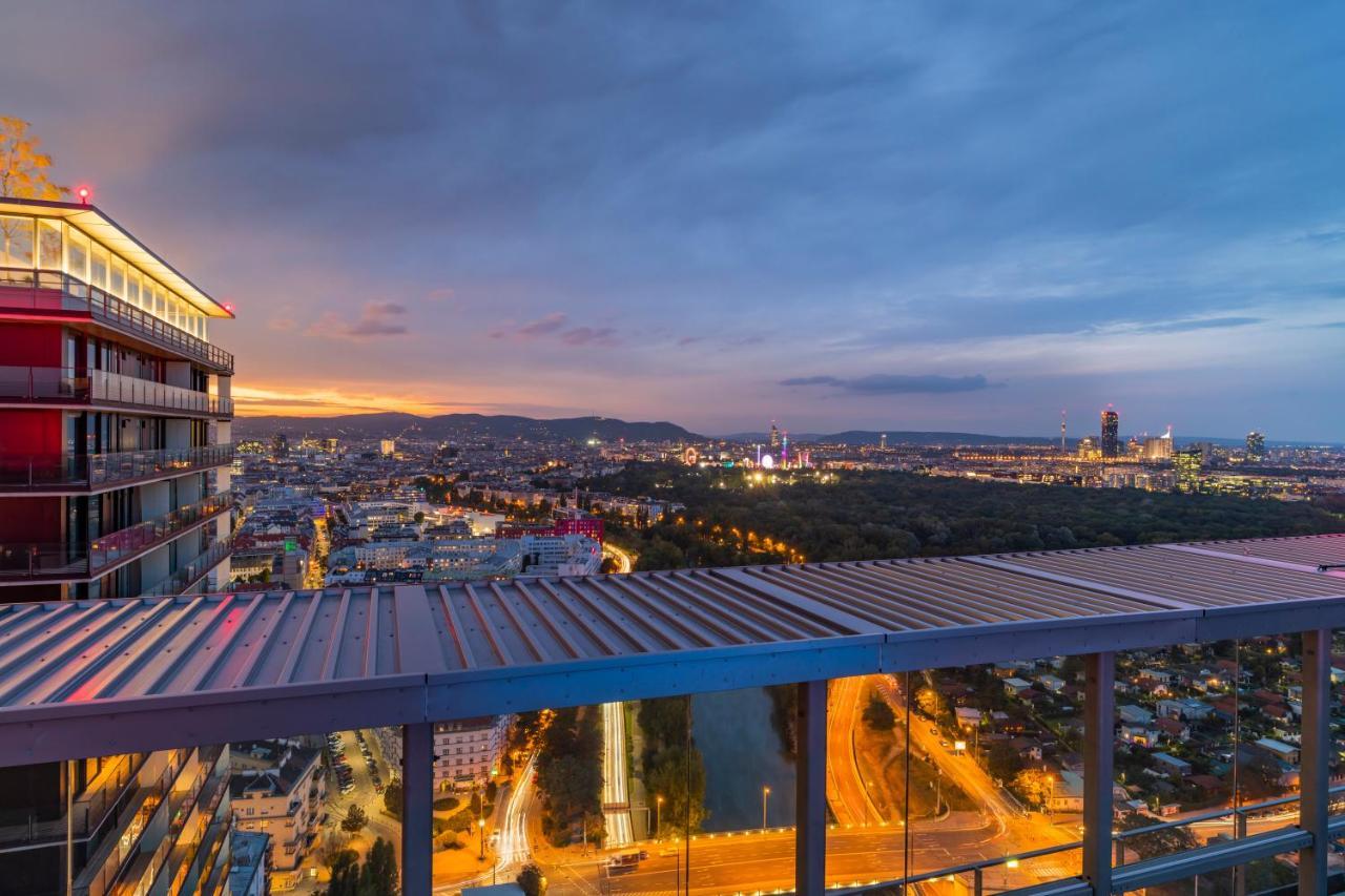Triiiple Tower Dream Apartments With Rooftop-Summer-Pool Viena Exterior foto